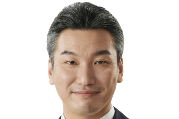 qiao_ben_yue_1.jpg